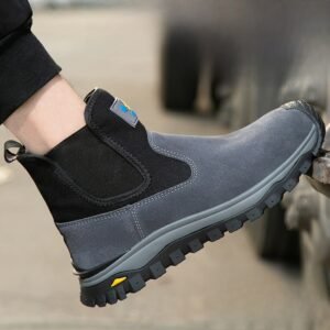 Alternative view of Insulated work shoes